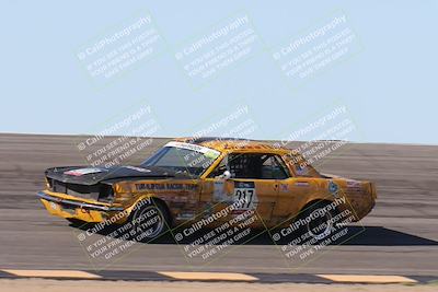 media/Oct-12-2025-Lucky Dog Racing (Sun) [[8adb5568ea]]/1-First Stint/2-Bowl Pans/